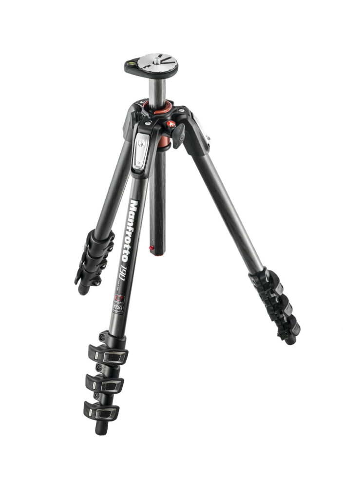 de5b475c3622b56f2e372470abc2b67c 704x1024 - Promocja na statywy fotograficzne Manfrotto